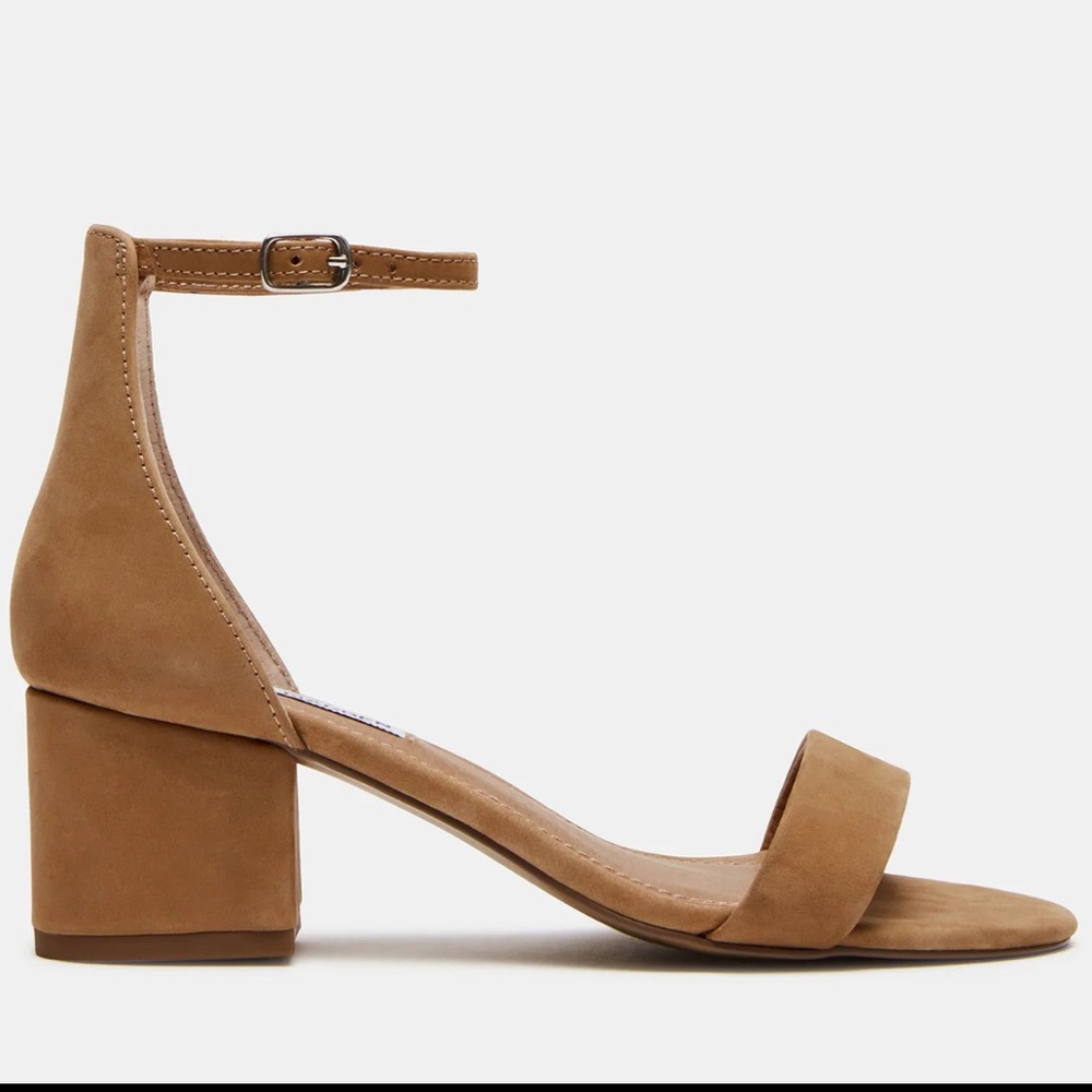 Brand New Never Worn Steve Madden Irenee sandals